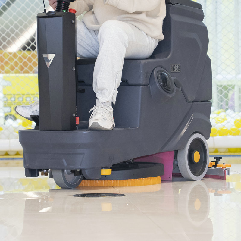 Ride On Floor Scrubber for Sch - Ride On Floor Scrubber 20 Inch 评论和价格