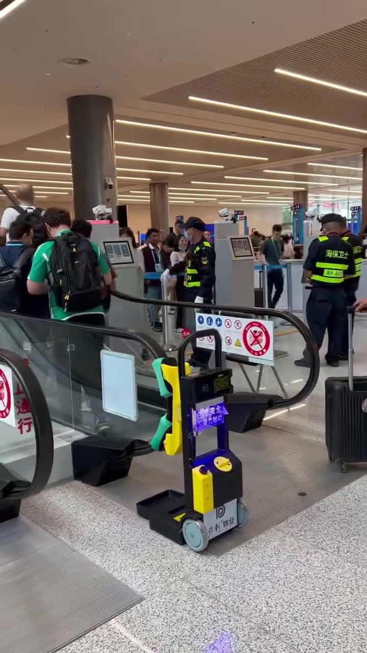 Cleaning Machines for Handrail - Escalator Cleaning Machine 评论和价格